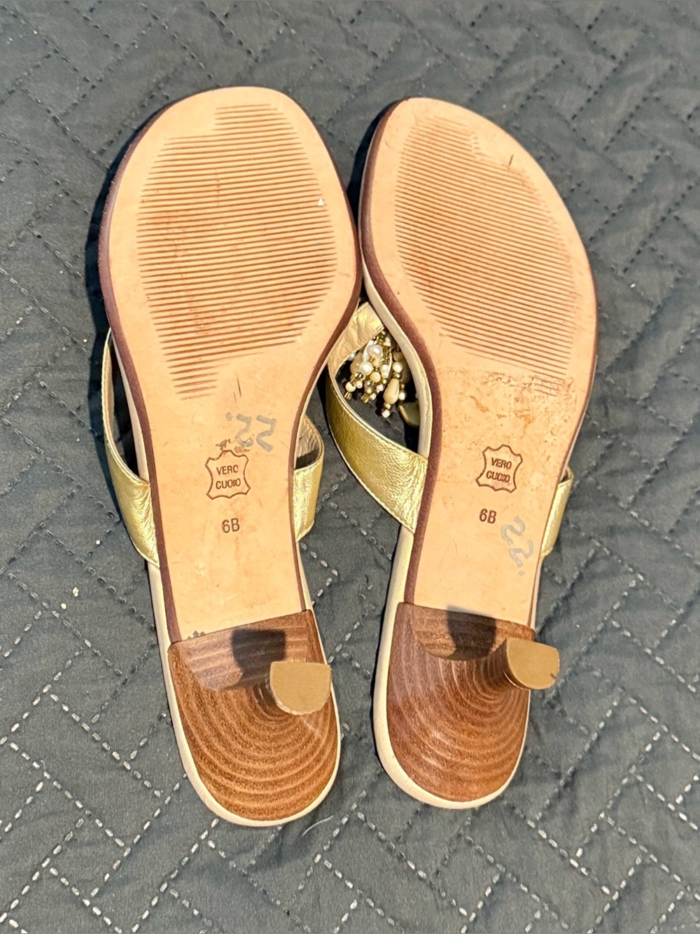 Talbots Gold Jeweled Sandals - NEW - Picture 5 of 7